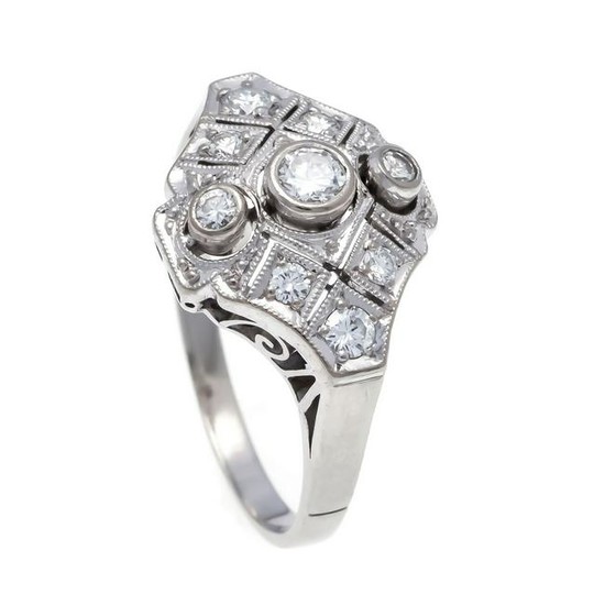 Art Deco diamond ring WG
