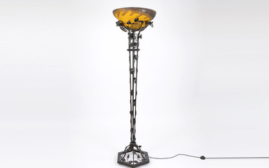 Art Deco floor lamp with a base in wroug