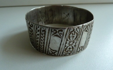 Berber bracelet - Ethnic alloy - North Africa - early 20th century