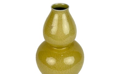 CHINESE YELLOW GLAZE PORCELAIN DOUBLE GOURD VASE 19th Century Height 13".