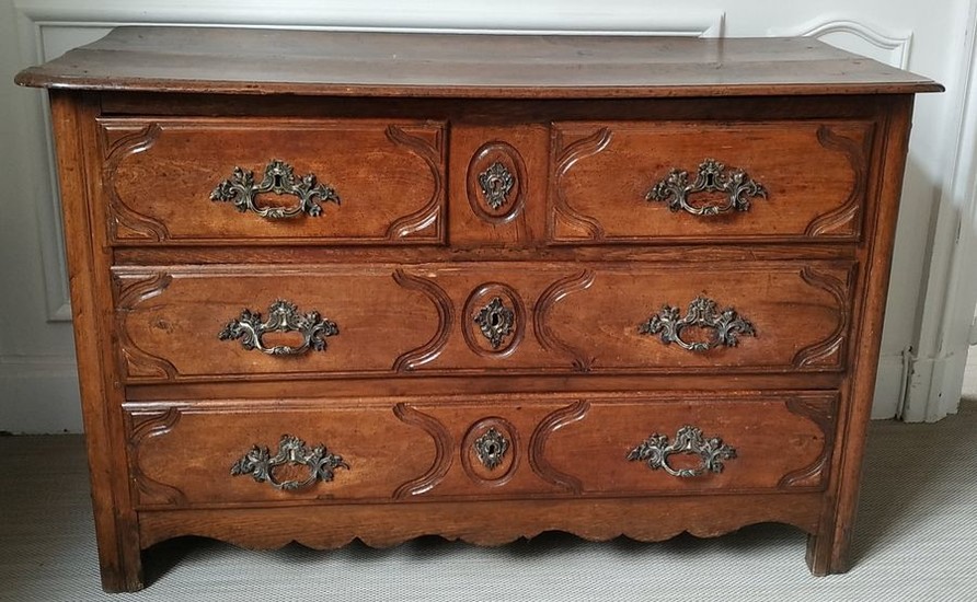 COMMODE with carved front of walnut and oak...