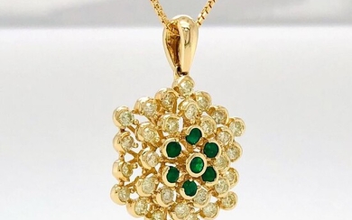 Certified - 14 kt. Yellow gold - Necklace with pendant - 0.82 ct Diamond - Emeralds