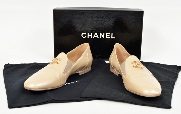 Chanel Beige Patent Loafers Goldtone CC