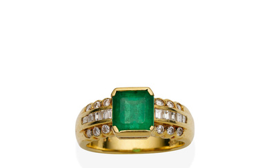 EMERALD AND DIAMOND RING - small square-cut emerald