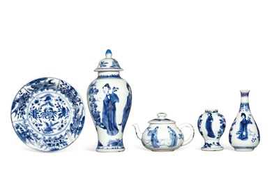 Five blue and white vessels, Qing dynasty, Kangxi period | 清康熙 青花瓷器一組五件