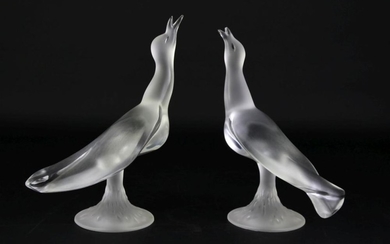 Frosted Crystal Pair of Birds (ones beak damaged) (height - 22.5cm)