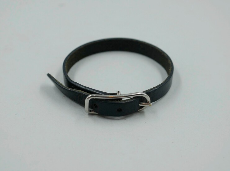 HERMES Paris. Bracelet "Hapi" en cuir noir,... - Lot 13 - Copages Auction Paris