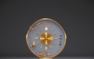 Jaeger LeCoultre - Horloge de bureau "Montre boule" à décor chinois, XXème. Pas de retour...