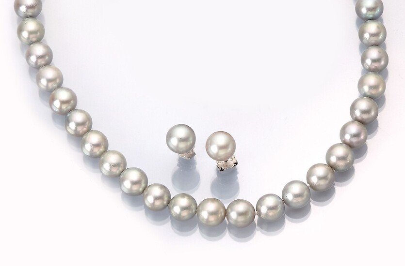 Jewelry set with cultured tahitian pearls, Jörg Heinz...