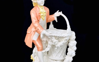 Katzhütte - Hertwig&Co - Large Statue of a Noble Man with Flower Basket (31 cm) - Figurine - Porcelain