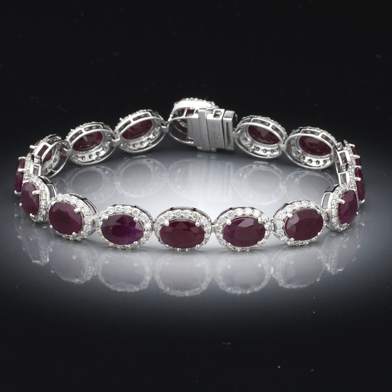 Ladies' 21 Carat Burmese Ruby and Diamond Bracelet, GIA Report