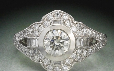 Ladies'Art Deco Diamond Ring 0.90 ct Diamond Ring