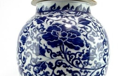 Large 19thC Chinese Covered Jar