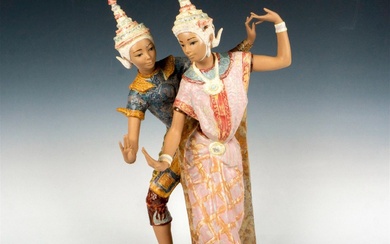 Lladro Porcelain Figurine Thailandia