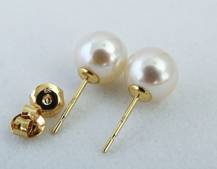 NO RESERVE PRICE - Akoya pearls, Premium 9 mm - Earrings, 18 kt. Yellow Gold