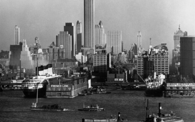 Normandie and Manhattan Skyline, NYC (Changing New York)