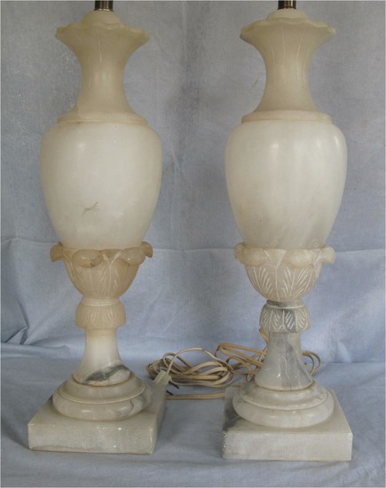 PR. urn style Hollywood Regency carved Alabaster Tbl lamps Manner of Dorothy Draper Mid 20thc FR3SH