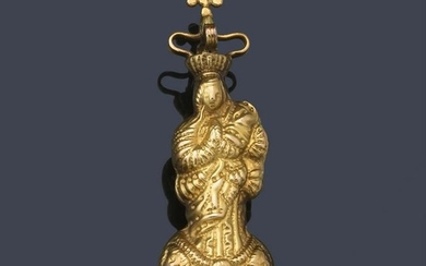 Portuguese pendant in 18K yellow gold representing La