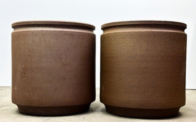 Robert Maxwell David Cressey for Earthgender Pair of Stoneware Planters 15" H