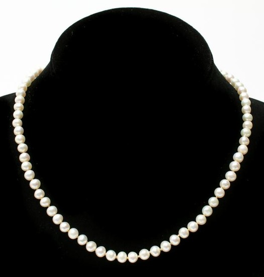 Silver-Tone w Faux Stones Clasp Pearls Necklace