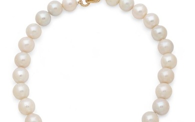 South Sea Pearl (14.5mm-15.5mm) Necklace, 18kt Gold & 0.24ct Diamond Clasp, L 18" 134g