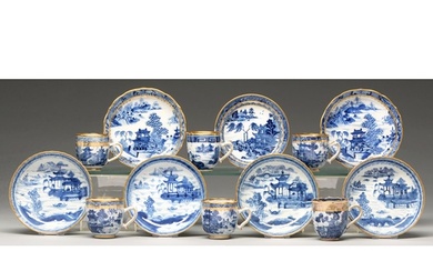 Thirteen pieces of Chinese blue and white export porcelain t...