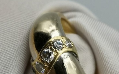 Van Cleef & Arpels - 18 kt. Gold - Ring - 0.21 ct Diamond