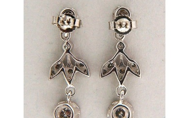 Vintage 1950-1960 14k Gold .45CT Single & Brilliant Diamond Dangle Earrings