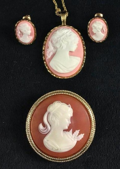 Vintage Cameo Victorian Costume Jewelry Necklace