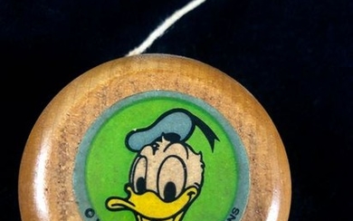 Vintage Donald Duck Walt Disney Productions Wooden