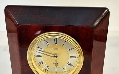 Vintage Linden Quartz Tabletop Clock Paperweight needs bat