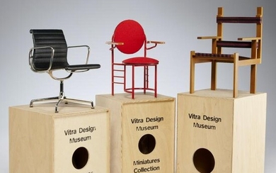 Vitra Design Museum, (3) miniature chairs