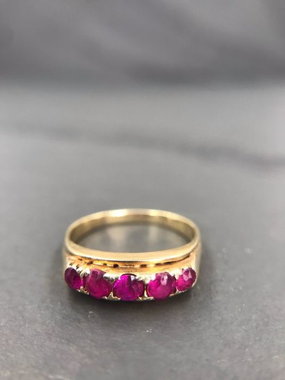 Yellow gold - Ring Ruby - Ruby