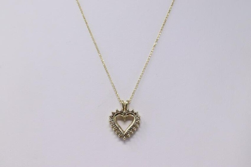14KT Diamond Heart Pendant/14KT Necklace.