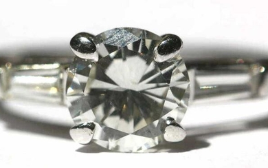 14KWG 1.7 CT DIAMOND ENGAGEMENT RING W/ BAGUETTES