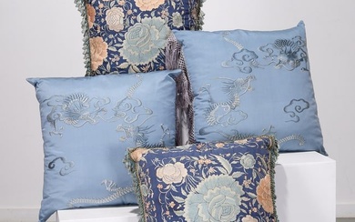 (4) Fine quality Chinese embroidered silk pillows