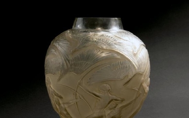 Rene Lalique, 'Archers' vase, 1921