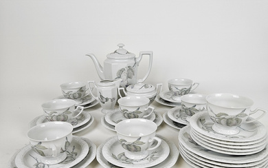 A 23-piece coffee set, porcelain. “Maria Blackberry/Classic Rose”, Rosenthal, 20th century.