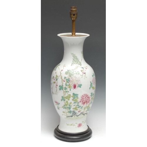 A Chinese Famille Rose porcelain baluster lamp, well-painted...