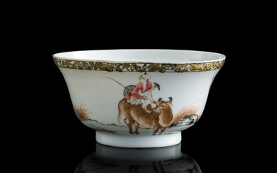 A Chinese export famille rose bowl, Yongzheng period, Qing dynasty
