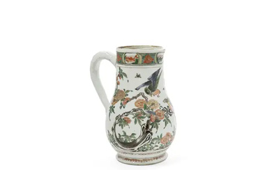 A Chinese famille verte birds and flower coffee pot Qing dynasty, Kangxi...