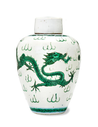 A Green Enameled 'Dragon' Jar with Cover