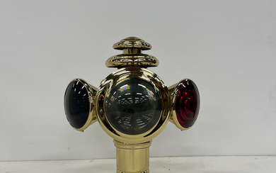 A Solar Model 21 Oil-Illuminated Lamp ca. 1905 13.5 inches...