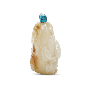 A WHITE AND RUSSET JADE ‘MELON AND BUTTERFLY’ SNUFF BOTTLE, QING DYNASTY, 18TH CENTURY