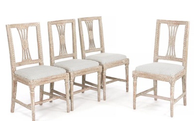A set of four painted Gustavian side chairs. Sweden, around 1790. (4)