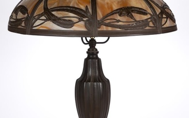 AMERICAN SLAG GLASS AND METAL OVERLAY ELECTRIC TABLE LAMP