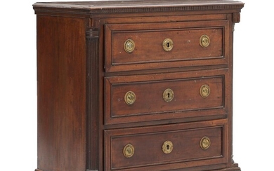 SOLD. An 18th century Louis XVI mahogany chest of drawers. H. 85. W. 76. D. 42 cm. – Bruun Rasmussen Auctioneers of Fine Art