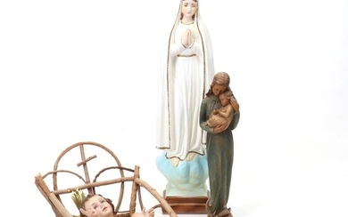 Anri Italian Carved Wooden Madonna With Chalkware And Papier-mâché Figurines