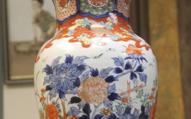 Antique Japanese Imari Large Vase
