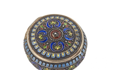 Austro-Hungarian cloisonne enamel silver snuffbox from the late 19th century.